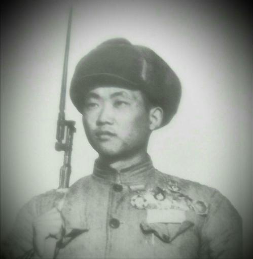 每秒6发炮弹落下，一平方米土地有76发炮弹爆炸，比长津湖更惨烈