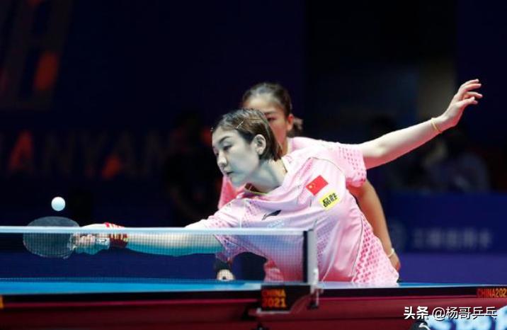 肖战王曼昱练球,肖战指导陈梦与平野美宇比赛