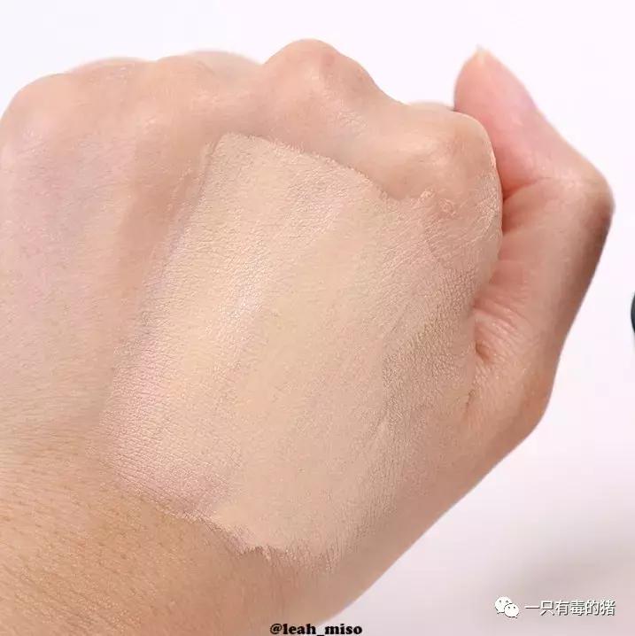 雅诗兰黛粉底液最好的一款,雅诗兰黛粉底液经典款