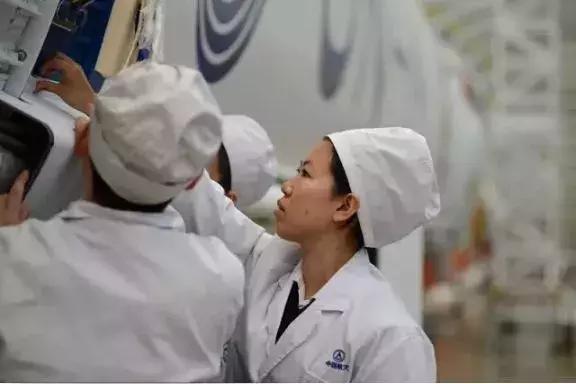 愿每个女孩都活成自己想要的样,愿我们都能活成自己想要的模样