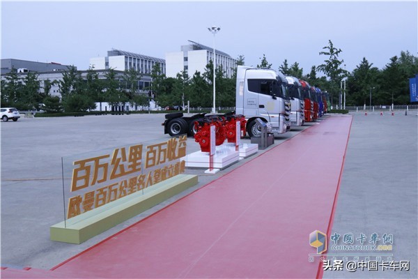 欧曼爬坡猛如虎,欧曼卡车20万公里