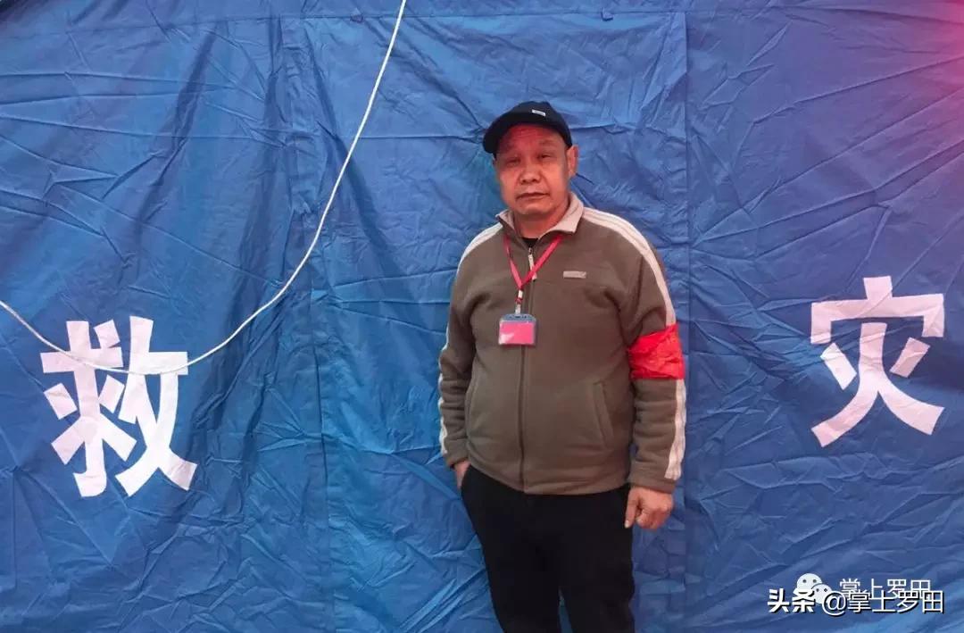 他们的付出值得铭记,他们的身影我们应该永远铭记