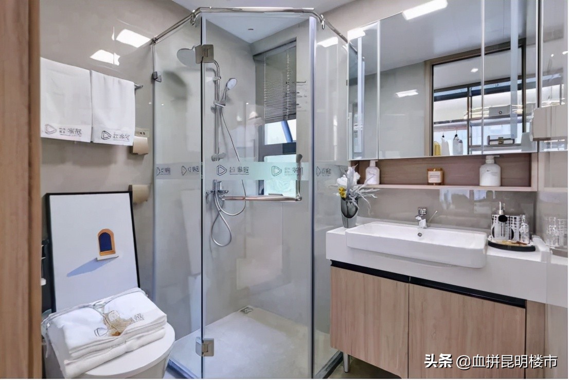 一梯两户南北通透楼盘,洋房2梯2户的房