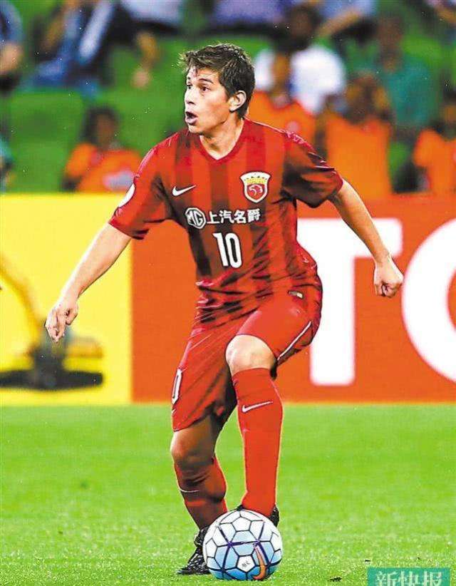 古典前腰解读,古典前腰风格