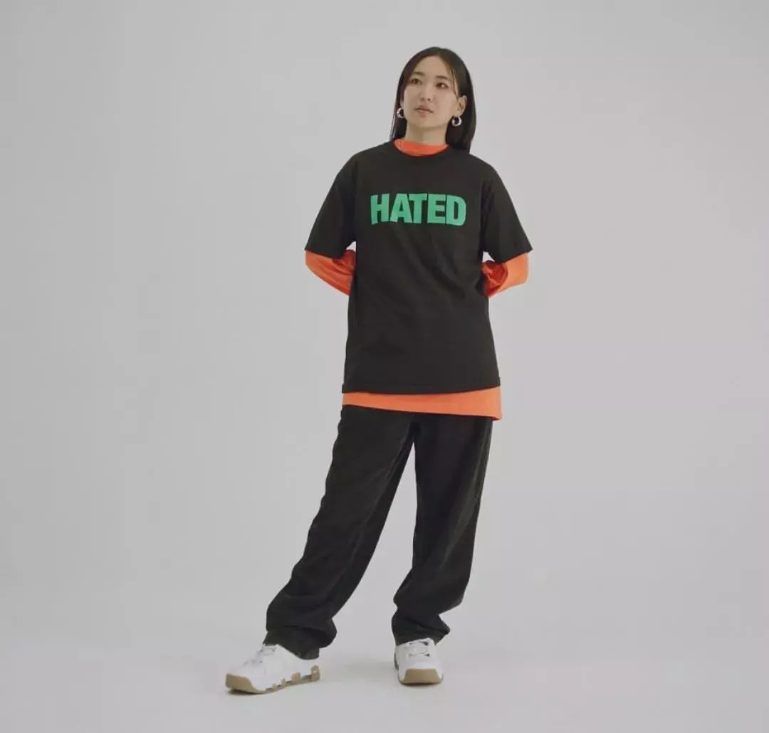 鲸潮丨年轻人不买潮牌，和咸鱼有什么区别？