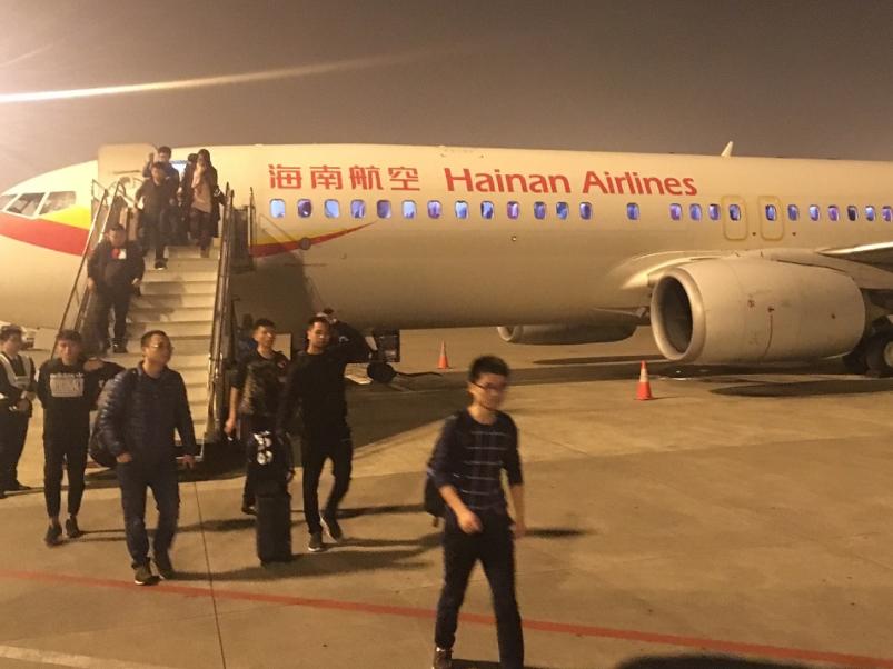 深夜机票贵吗,半夜的机票最便宜