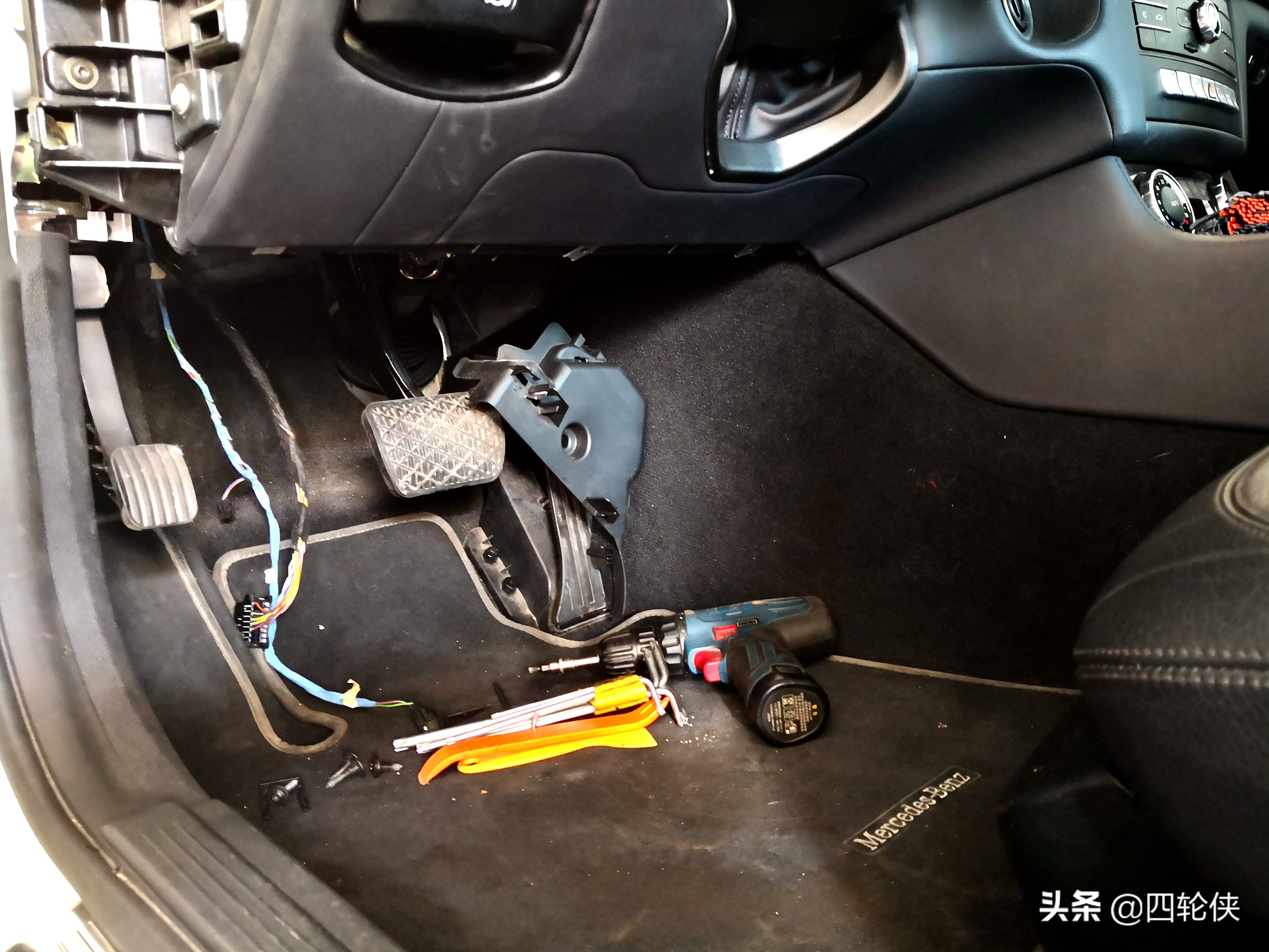 奔驰手刹维修注意事项,奔驰手刹不复位怎么解决