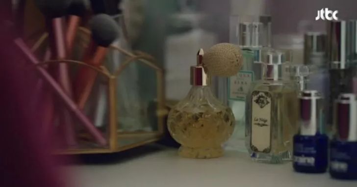 夫妻的世界韩素希同款,夫妻的世界韩素希妆容