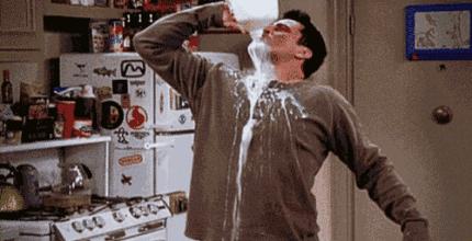 怎样选脱脂奶粉才是正确的,脱脂奶粉和高钙脱脂奶粉的区别