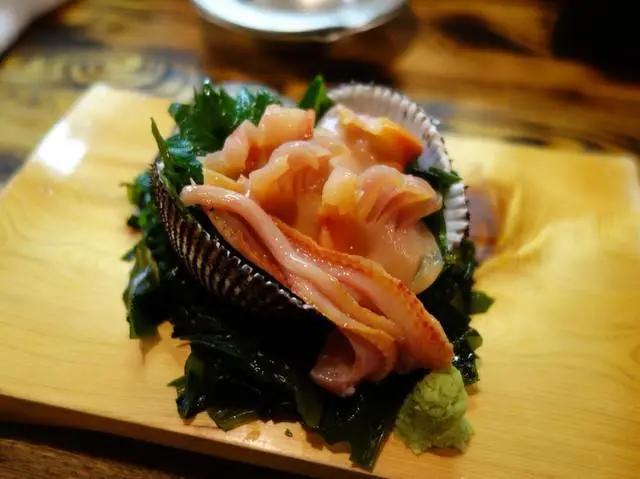 从白灼血蚶到赤贝刺身，是一种不期而遇的相逢