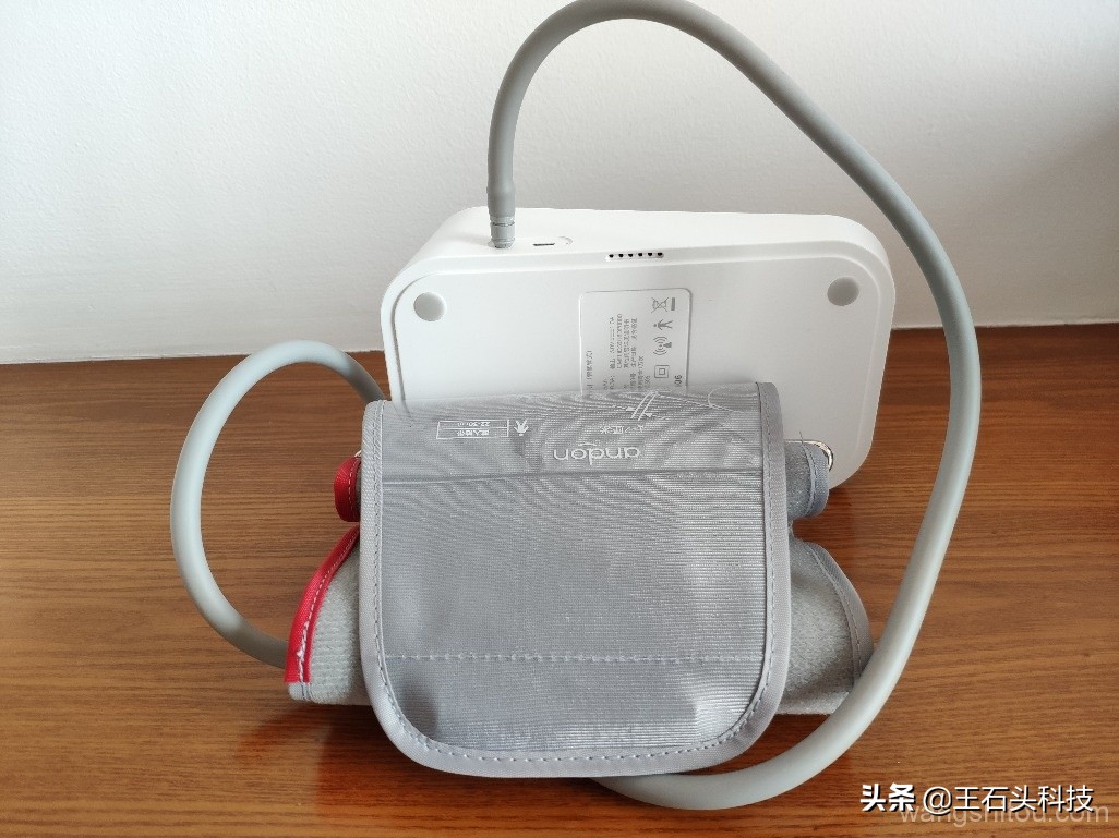 九安电子血压计家用,九安电子血压计的正确使用方法