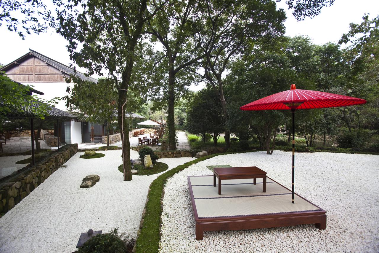 杭州西湖推荐住的酒店,杭州西湖边最好的十个酒店价格