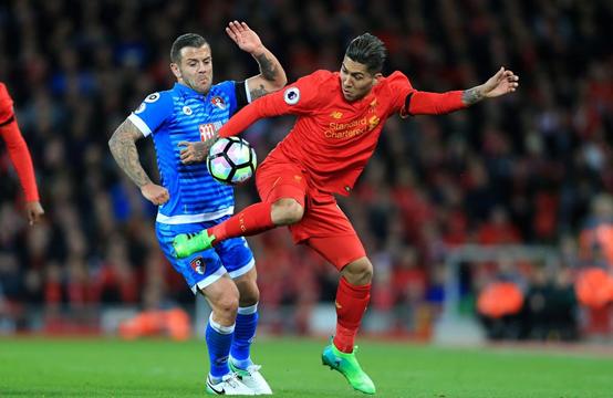 马内菲尔米诺萨拉赫三叉戟,盾锋足球