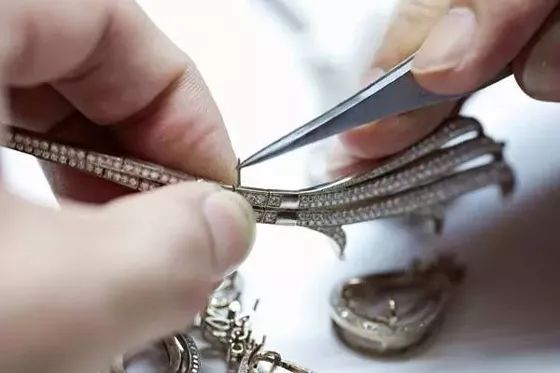 美术生就业有前景的工作,美术生就业前景待遇比较好的专业