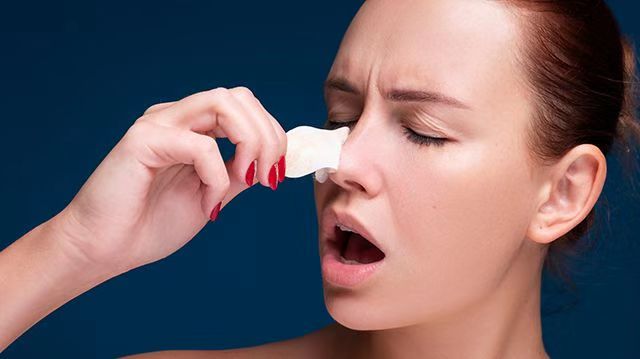 黑头越挤毛孔越大怎样摆脱草莓鼻,黑头越挤越大怎么恢复