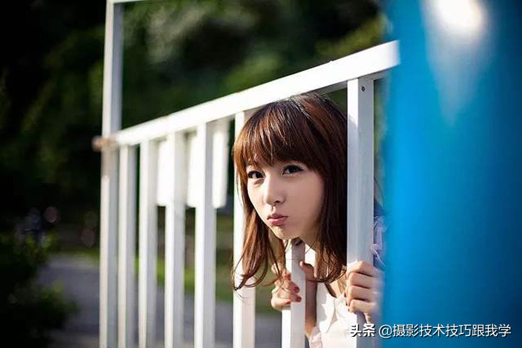 第二只镜头24-70和70-200选哪个,70-200第二代和第三代镜头怎么选