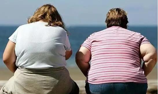 怎样分辨绝经后出血是癌变出血,绝经后再出血就是子宫内膜癌吗