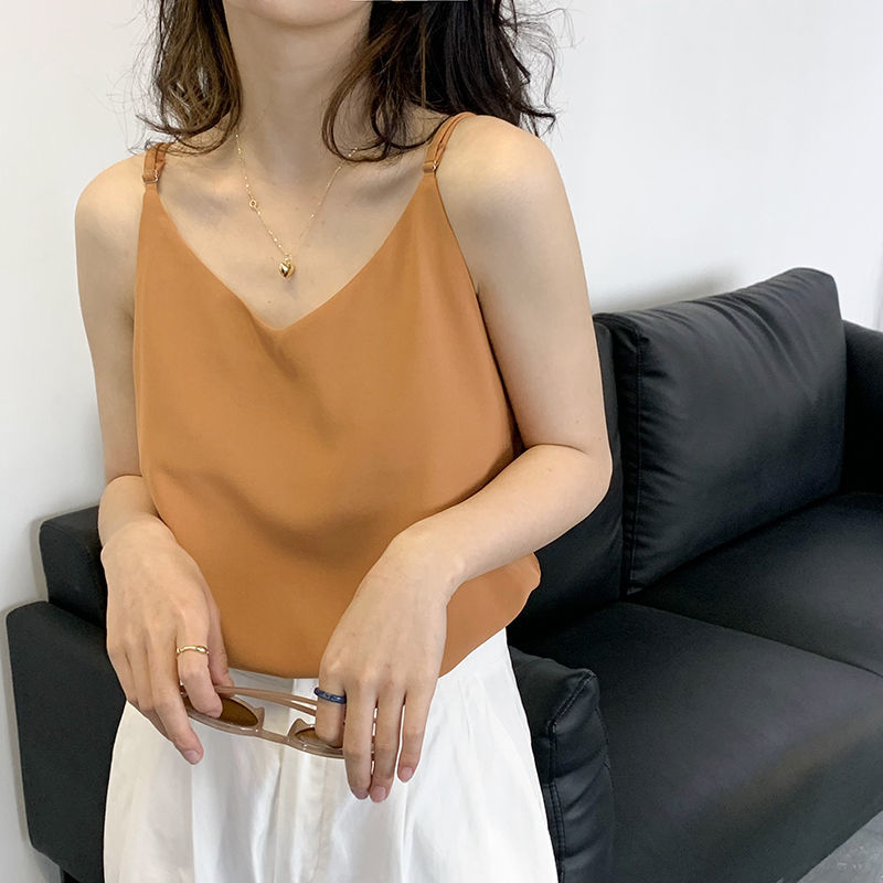 哈伦裤可以搭配什么毛衣,哈伦裤可以搭配的上装