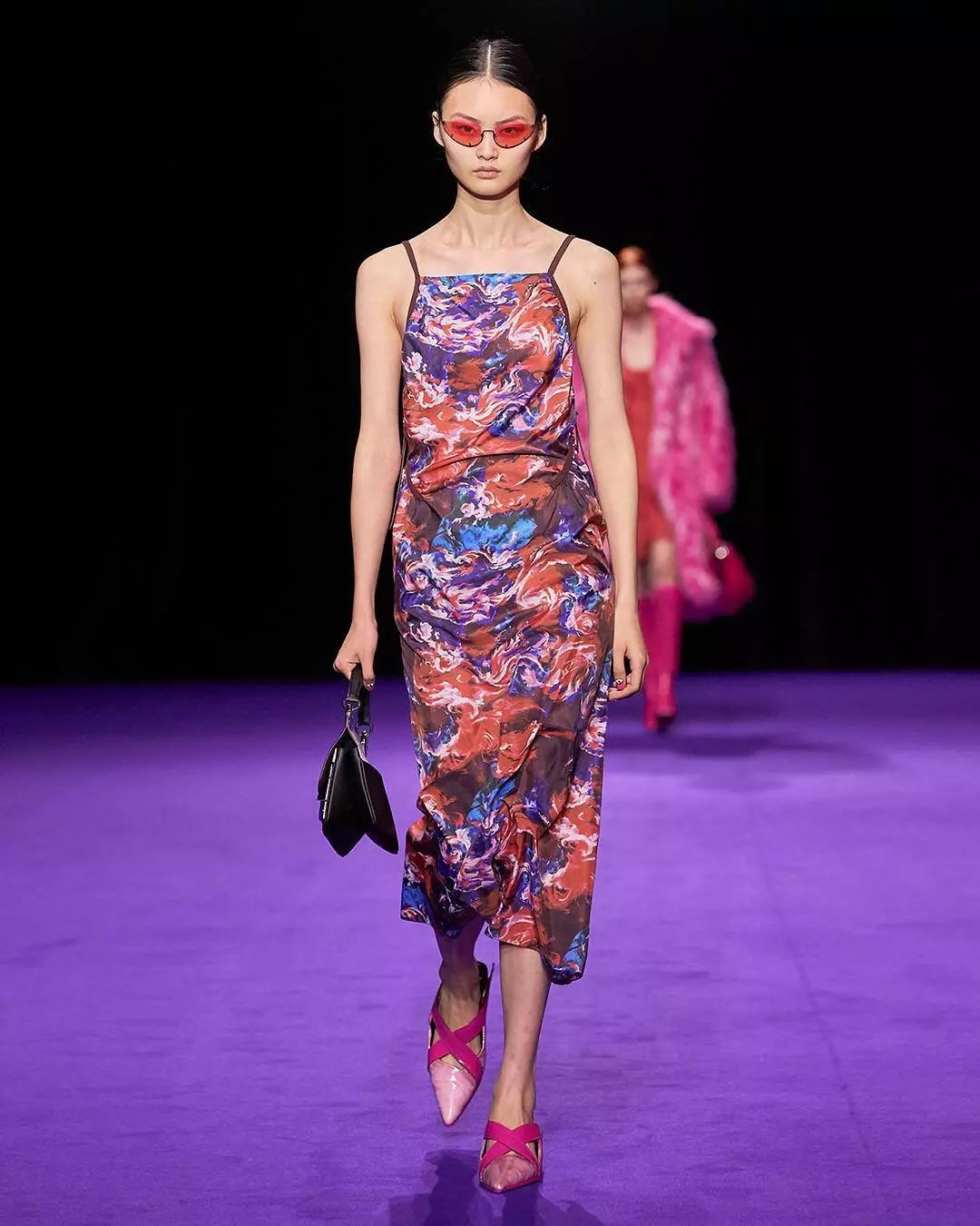 权志龙、水原希子都爱的KENZO是什么牌子？