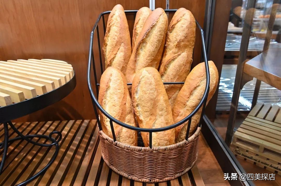 中心广场美食推荐下午茶 (一日三餐美食广场)