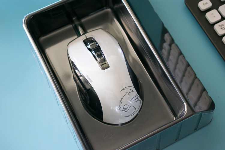 冰豹鼠标老是按到dpi,游戏电竞鼠标推荐酷炫rgb冰蓝