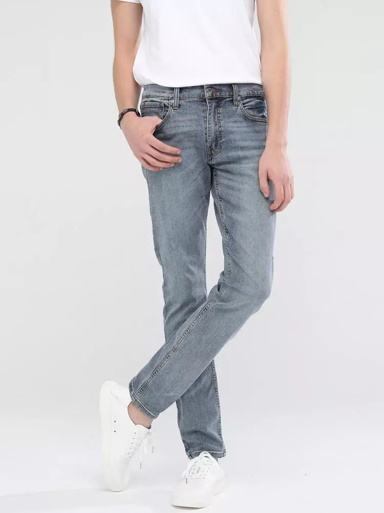 天天穿西服好吗,天天穿爱马仕