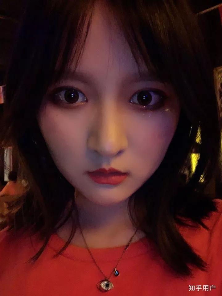 从丑小鸭到白天鹅的经历了什么,从丑小鸭到白天鹅蜕变