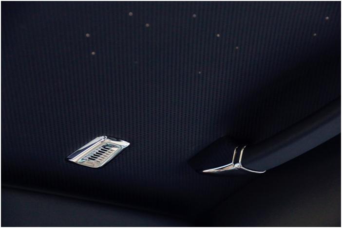 试驾劳斯莱斯古思特新款,新款劳斯莱斯古思特沉浸式体验