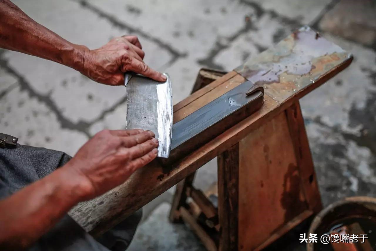 磨刀怎么磨才正确,磨刀怎么磨又快又锋利先磨哪边