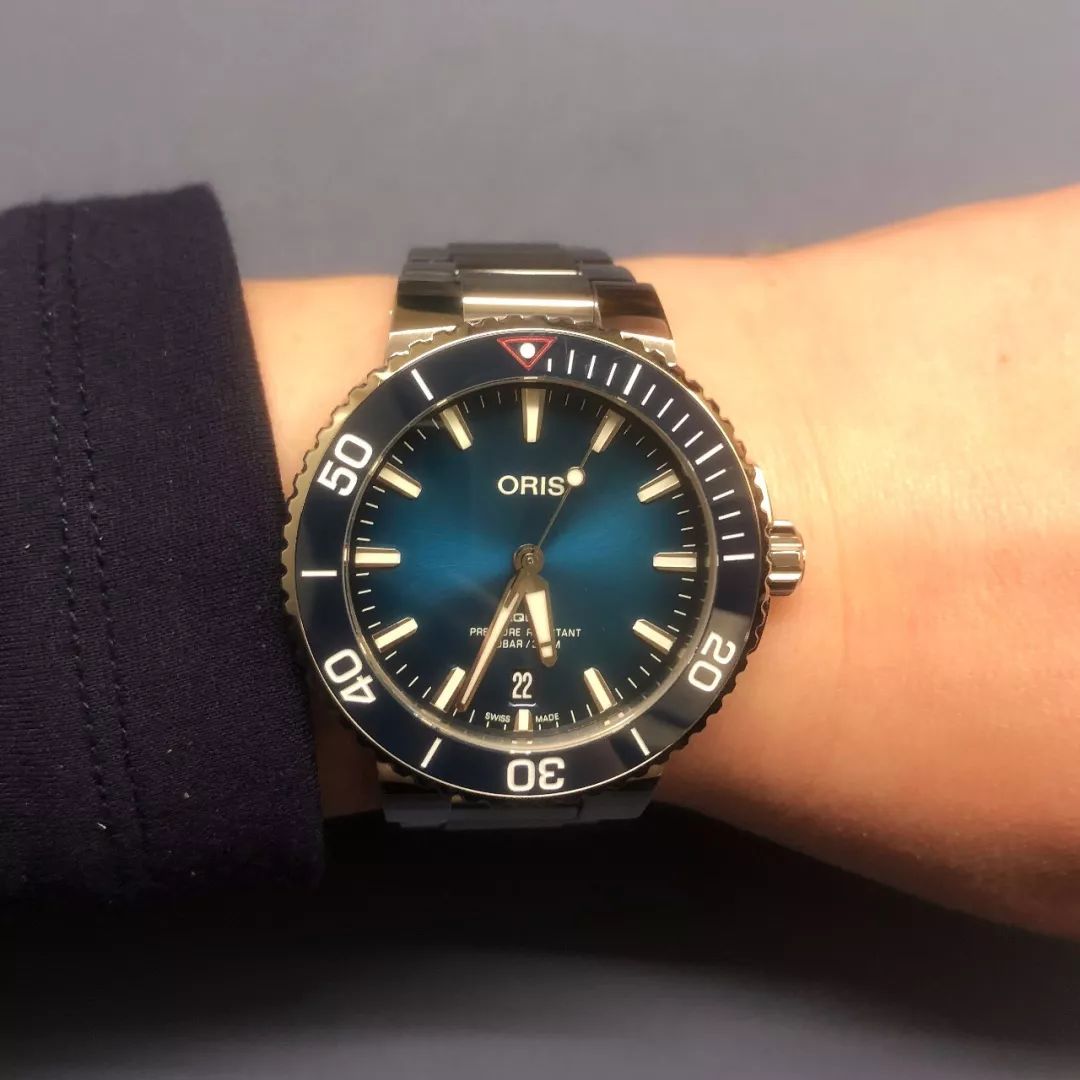 oris豪利时机械腕表artixgt,康卡斯和豪利时潜水表哪个好