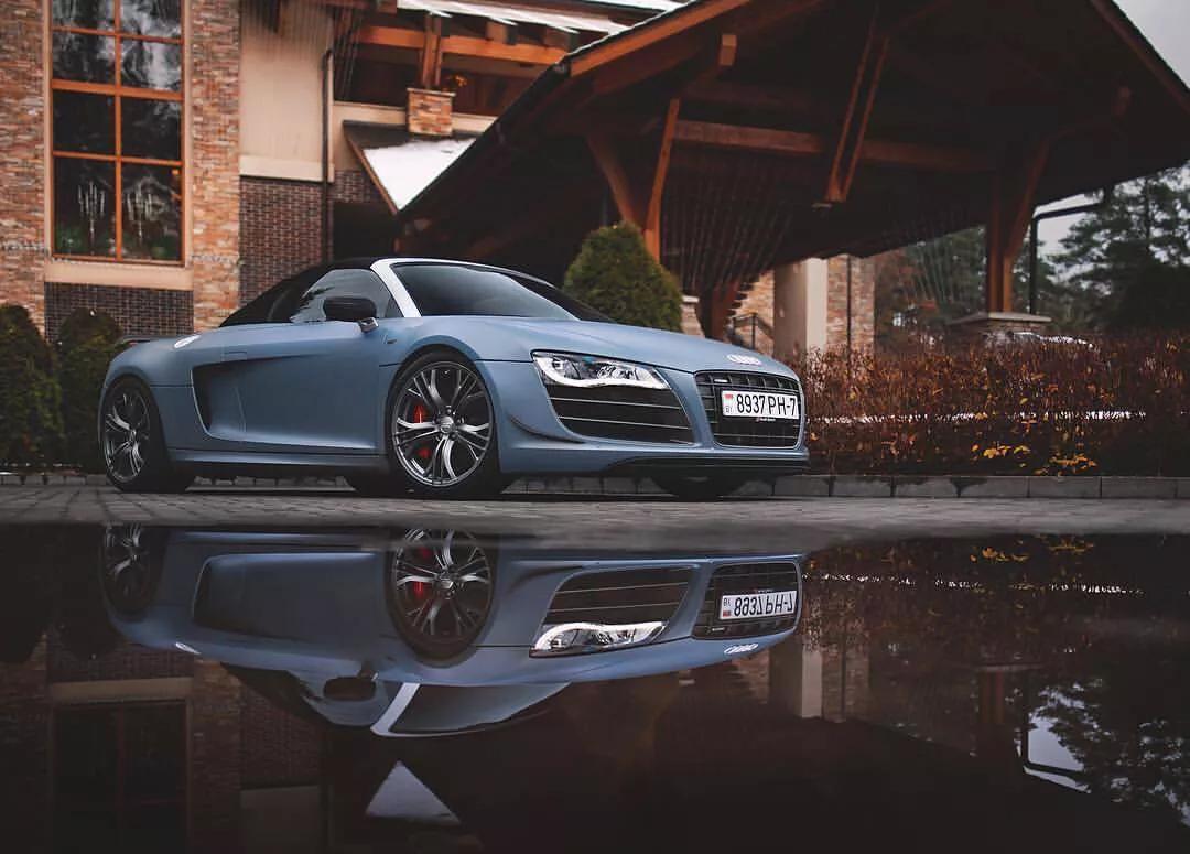 奥迪r8和r8敞篷有什么区别,第一代奥迪r8敞篷版