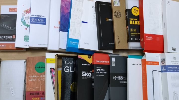 蓝光膜和绿光膜哪个手机膜好,手机普通膜和钢化膜的区别