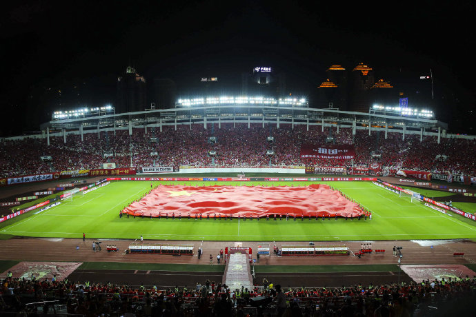 霸气！刘云破门血染赛场，武汉卓尔客场1比0恒大，豪取中超三连胜