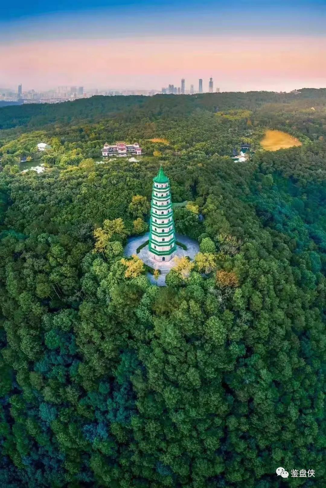 南宁一座不努力就吃土的城市,南宁一个被忽略的宜居城市