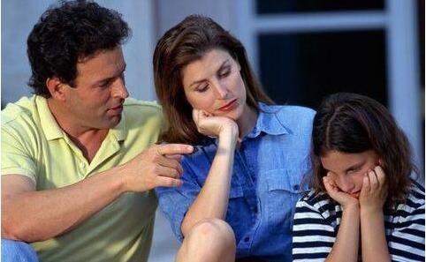 孩子在外边被欺负怎么教育,如果孩子在外面被欺负了怎么办