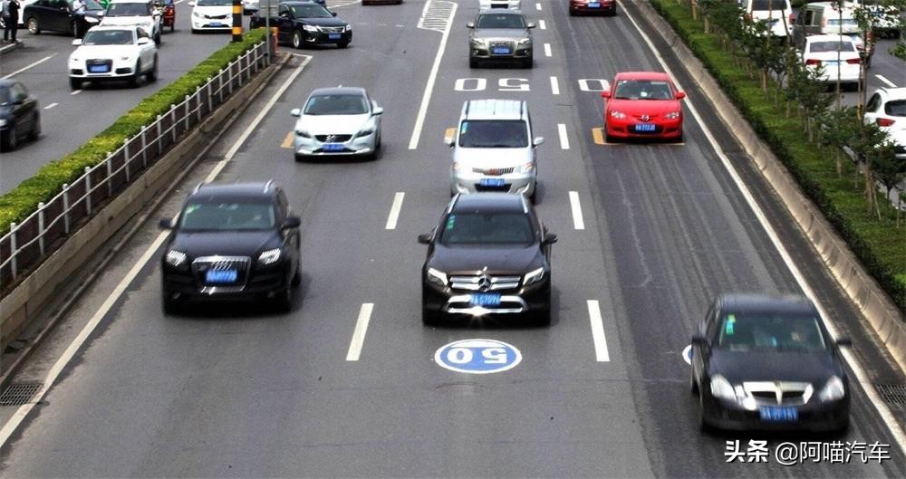 下车关门声,车辆关门声音大怎么处理