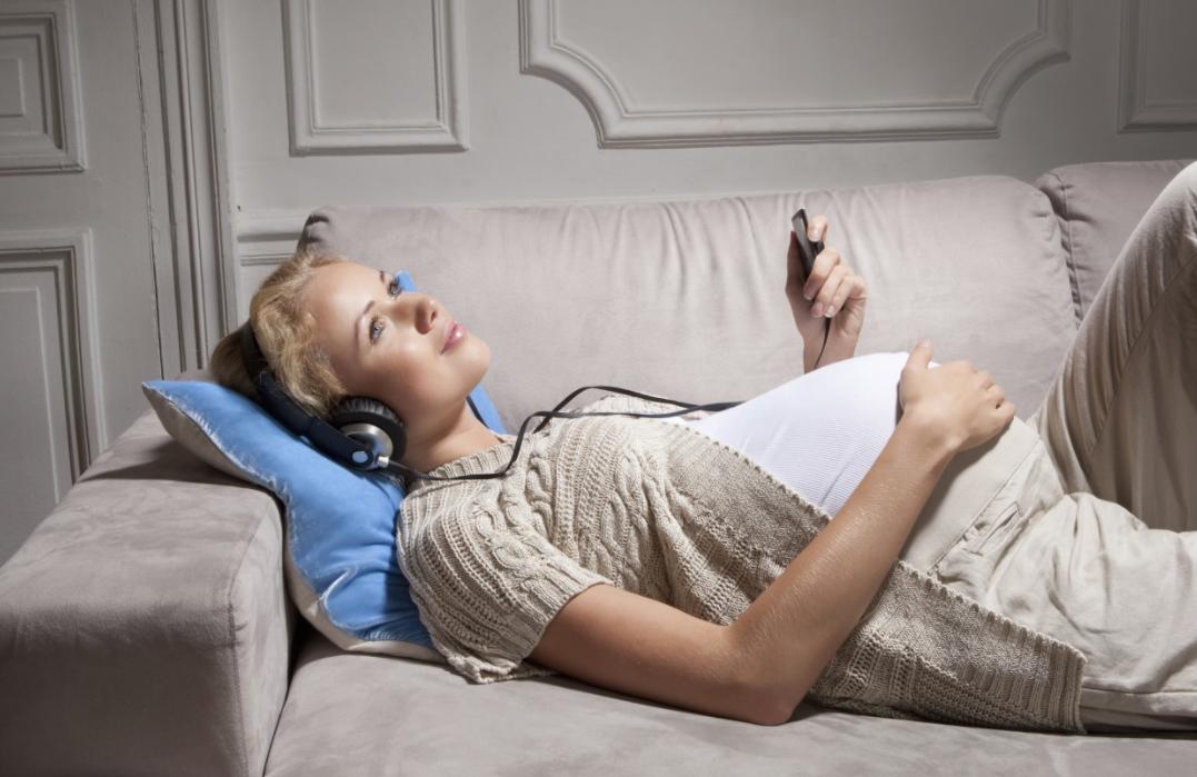 怀孕7个月左右,孕妈要做到“3个注意”,对自己和胎儿都有好处