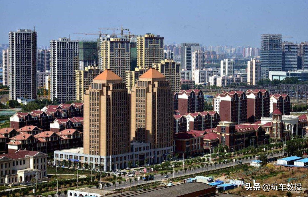 对标奔驰s级的电动车,对标s500奔驰