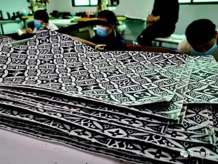 广州假冒lv包案件,首例假冒LV等箱包原材料案告破