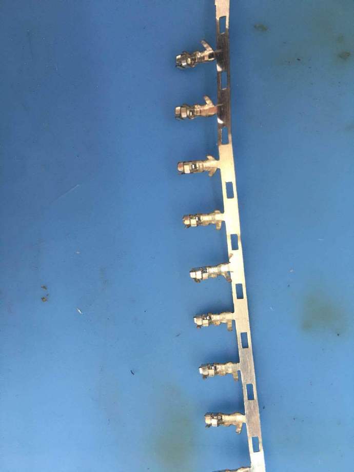 安泰信aps3005si是开关电源吗,安泰信aps3005dm使用方法