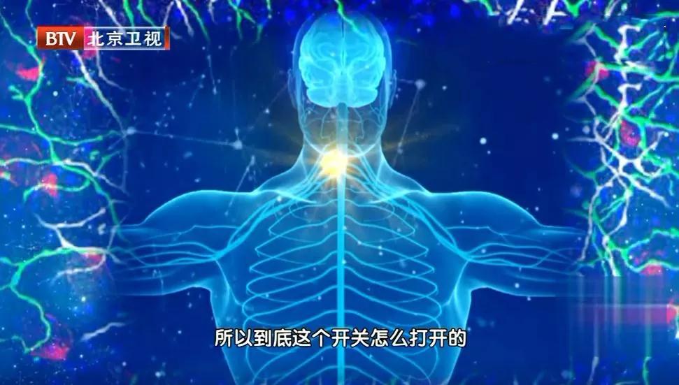 颈椎病突然引起胸口疼,颈椎病突然发作心悸头晕血压高