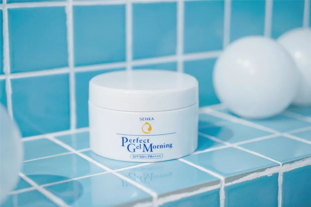 资生堂洗颜专科珊珂泡沫洗面奶,洗颜专科和珊珂的区别有什么