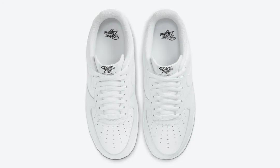 「每周联名X讯」众人骂丑，价格却直逼倒钩的鞋究竟长什么样？