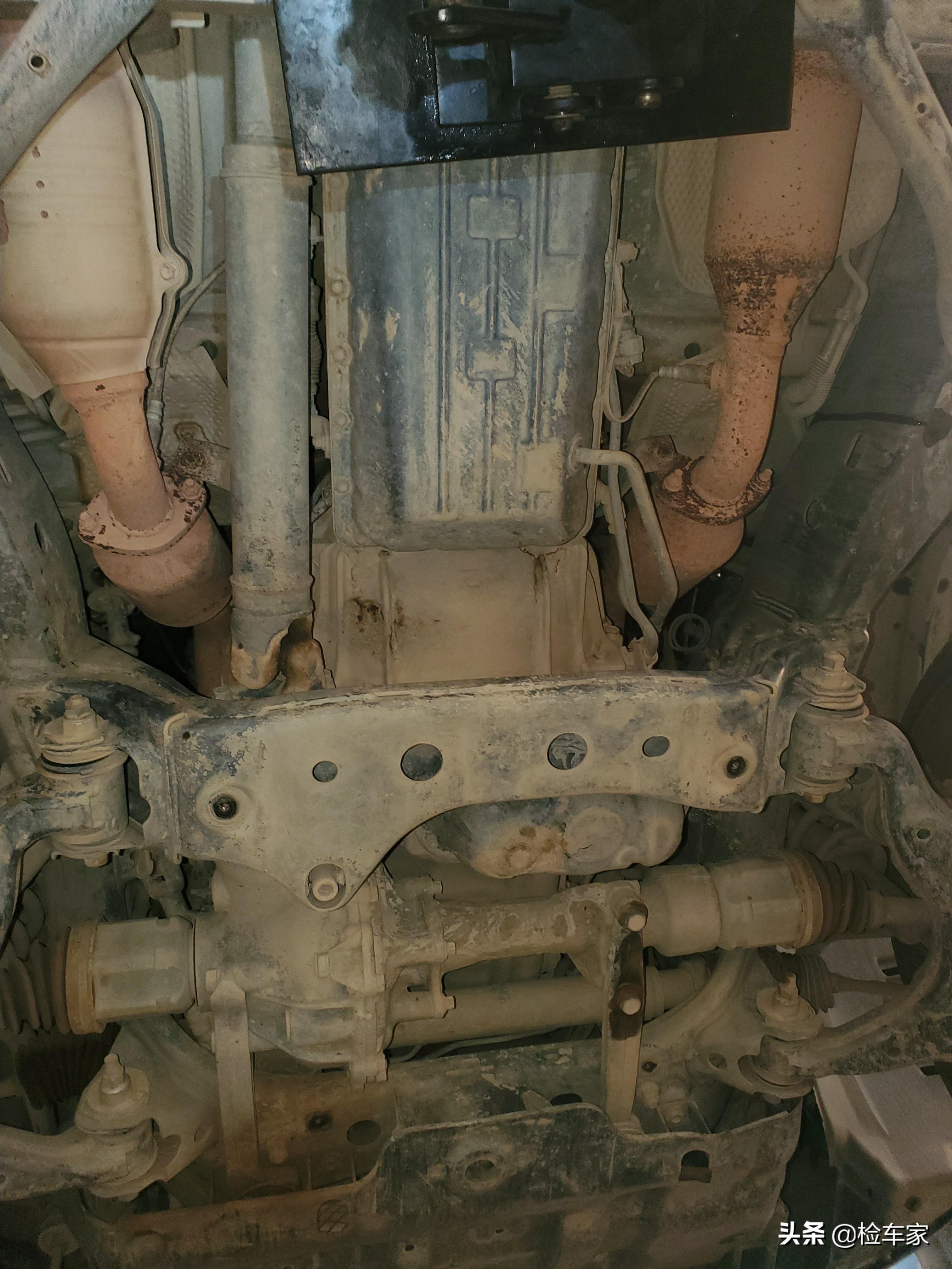 16年丰田霸道怎么看车况,05年丰田霸道4000车况可靠吗