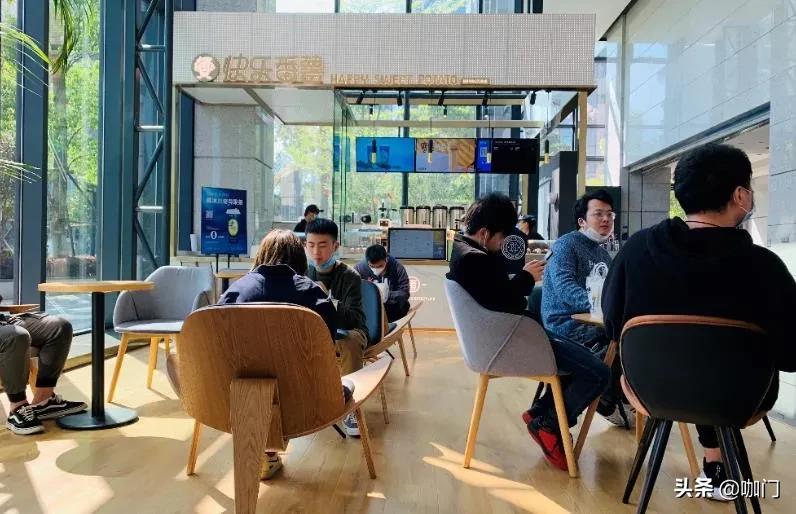 奶茶店卖烤肠,奶茶店卖甜品怎么样