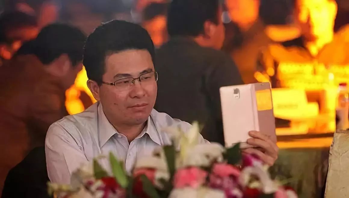 金立创始人败光家产的真相,金立为何会落魄