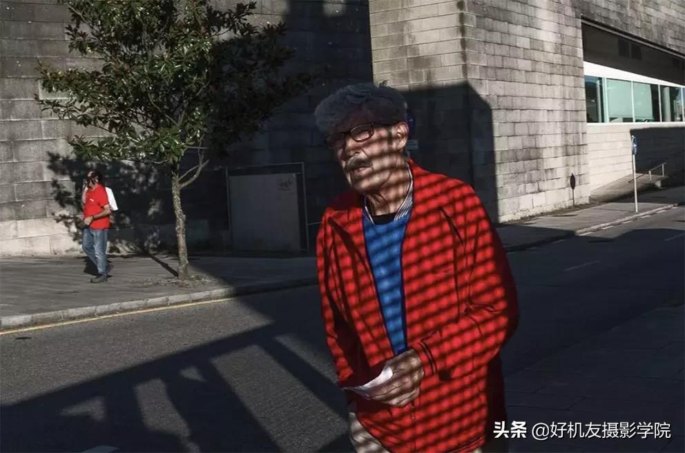 拍人像用光技巧,自然光线拍人像技巧视频