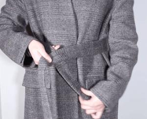 大衣腰带怎么系简单又好看,大衣短腰带系法简单又好看的系法