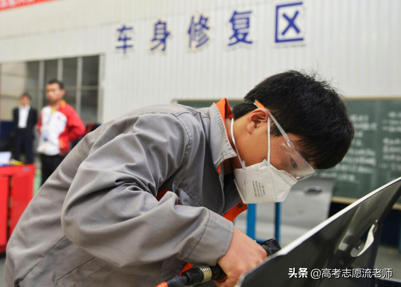 读职高升学班好还是职高3+2好,考不上高中读职高好还是3+2好