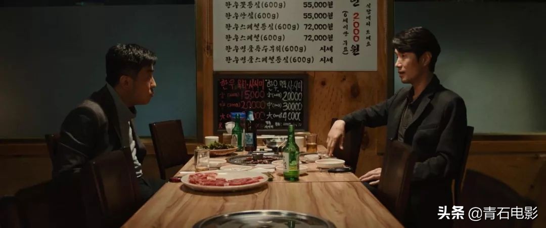 学习港片成韩国新任影史票房冠军，男主连续3年作品都破千万人次